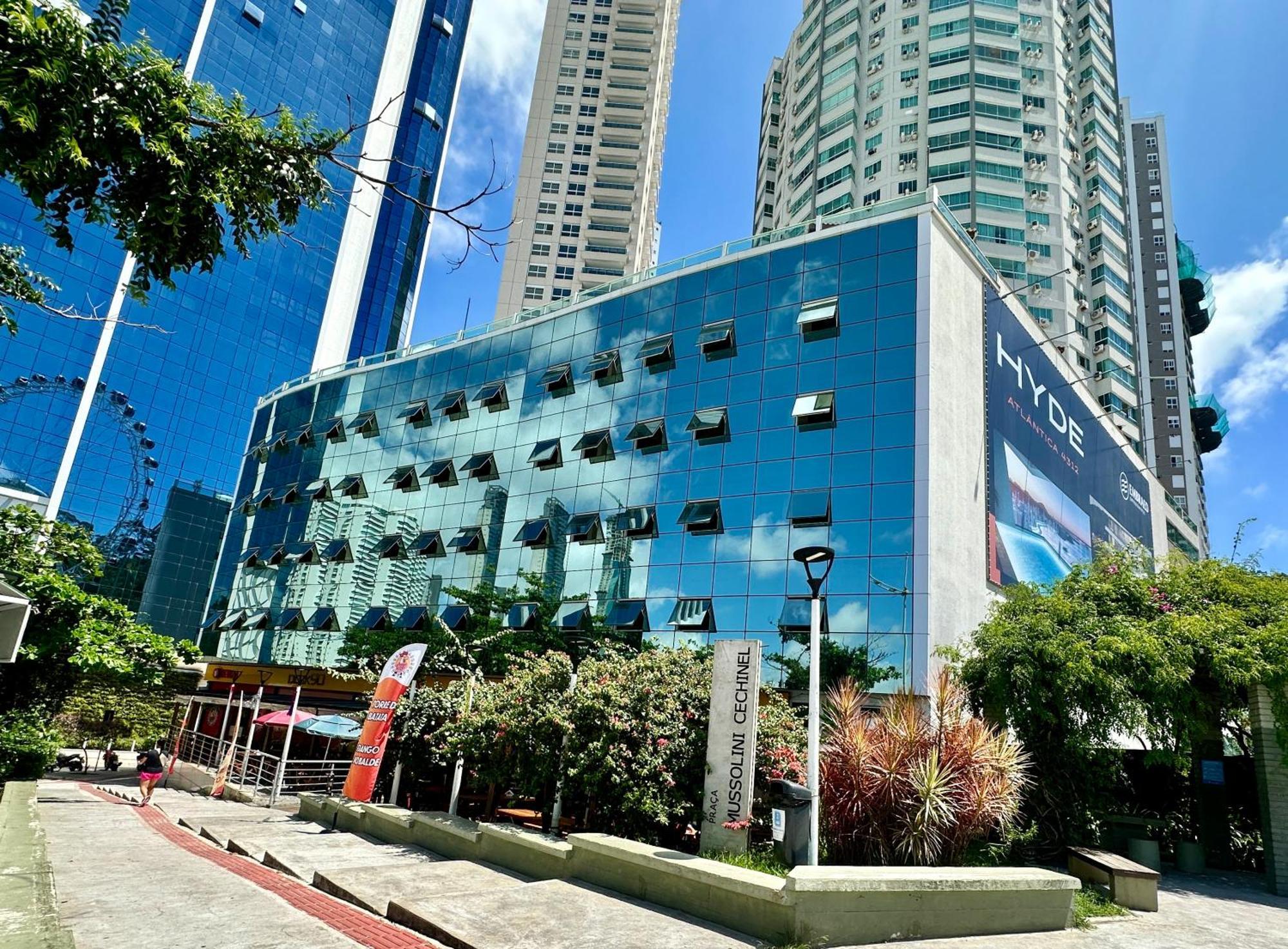 Studio Pe Na Areia II Balneário Camboriú Екстериор снимка